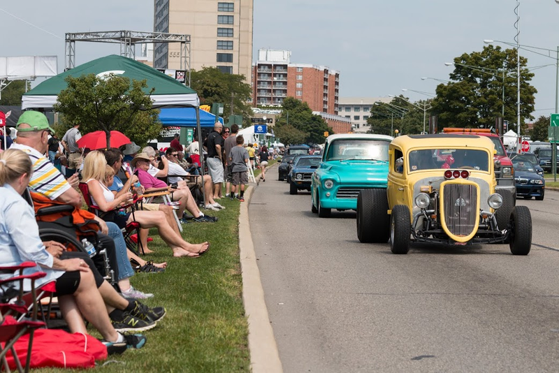 Illustration for article titled Woodward Dream Cruise Photo Explosion, Part 2